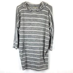 41 Hawthorn Gray and White Tunic/Dress